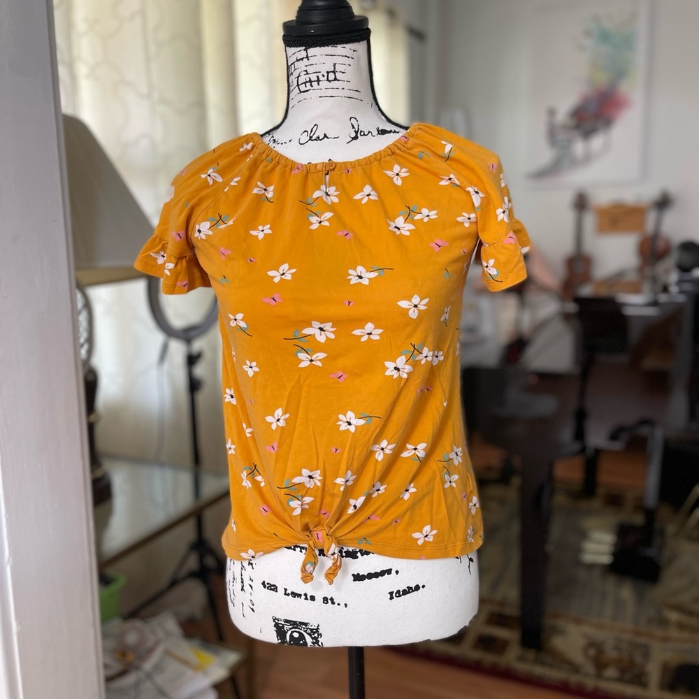 EUC Girl’s Size Medium (14 Yrs) Carter’s Floral Prints Cotton T-shirt in Orange